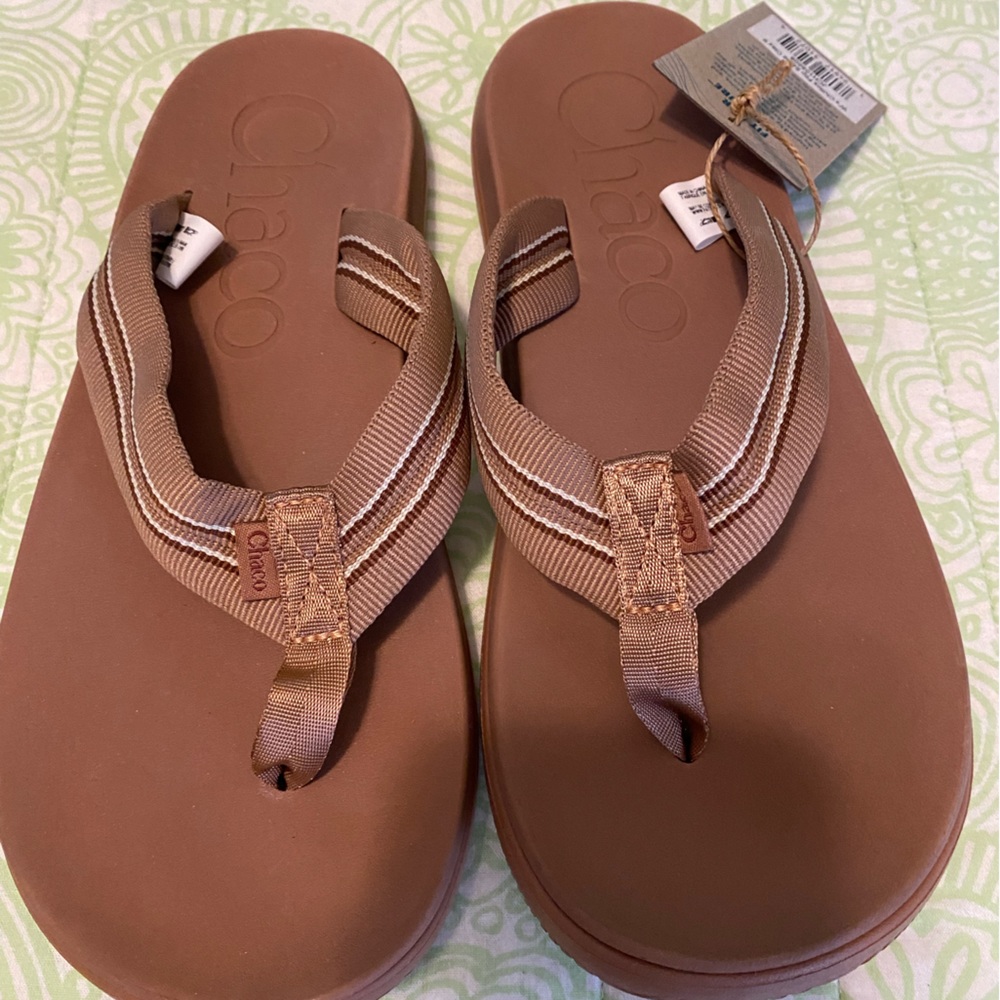 Chaco Flip Flop with tag